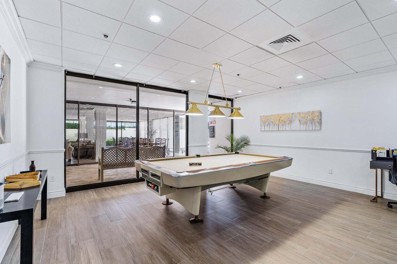 EASTPOINTE CONDO - Residential Lease