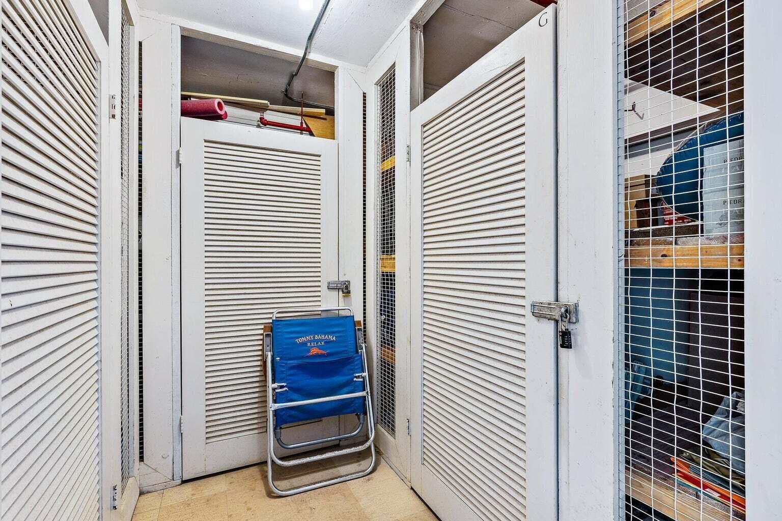 EASTPOINTE CONDO - Residential Lease