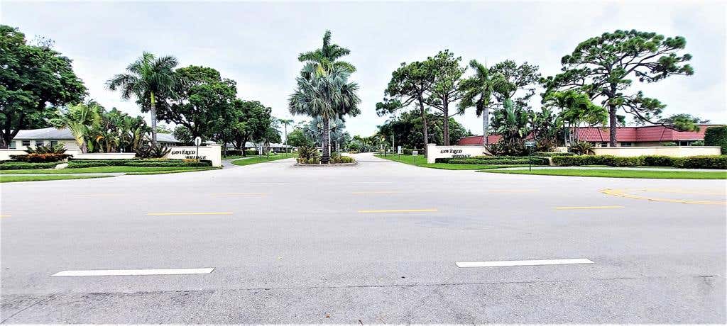 Photo of 649 Marlboro Oval Oval, Lake Worth Beach, FL 33467 (MLS # R10738519)