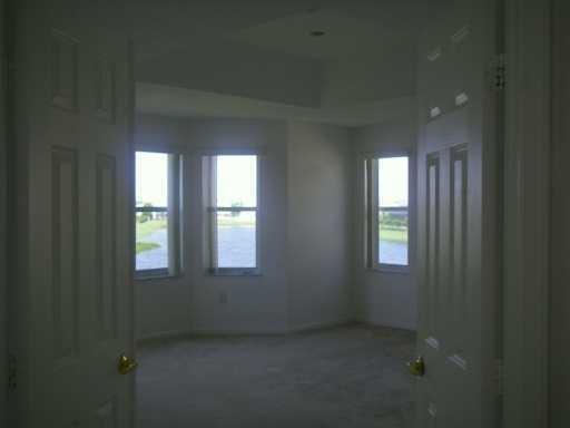 OLYMPIA 1 - Residential Lease