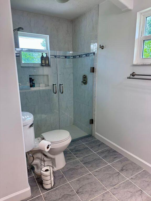 PINECREST SUB UNIT 2 - Residential Lease