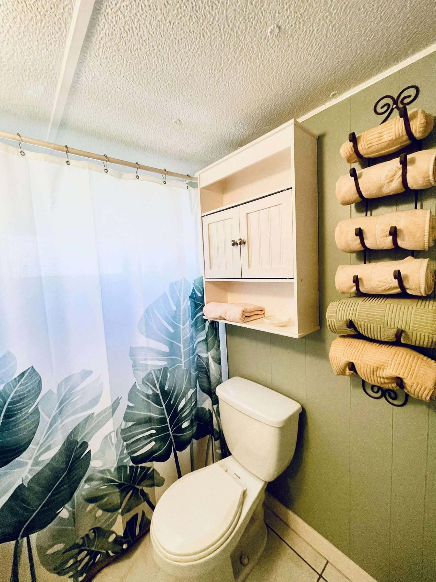 OASIS VILLAGE - Residential