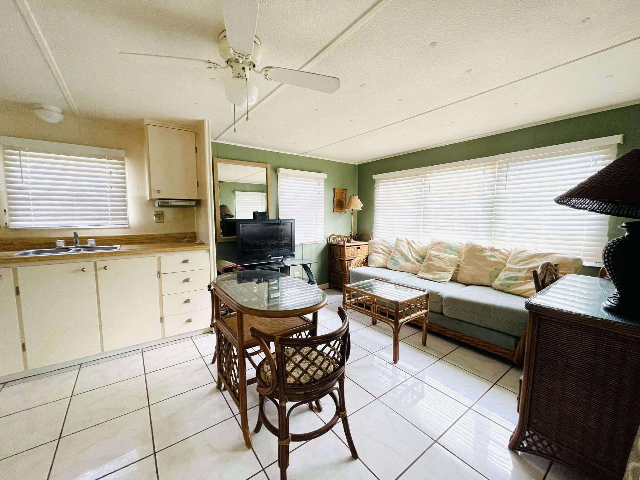 OASIS VILLAGE - Residential