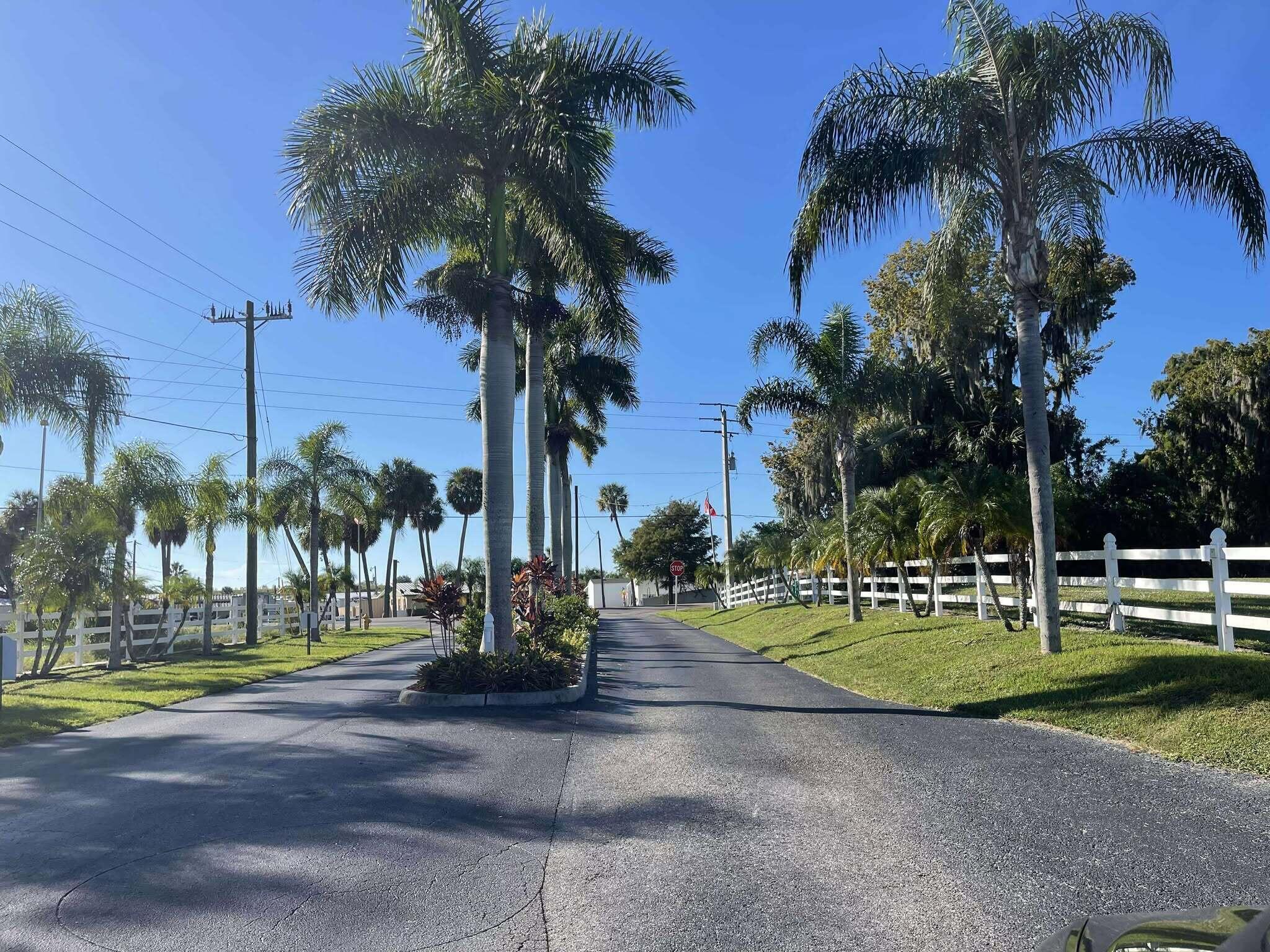 OASIS VILLAGE - Residential