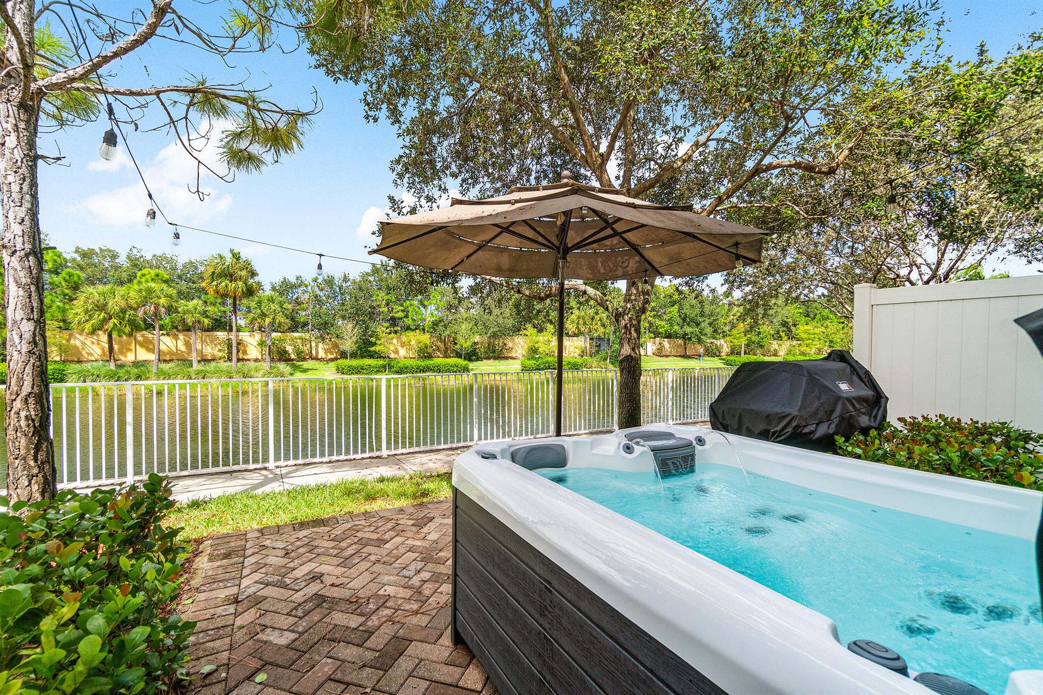 COLONY RESERVE AT LAKE WO - Residential