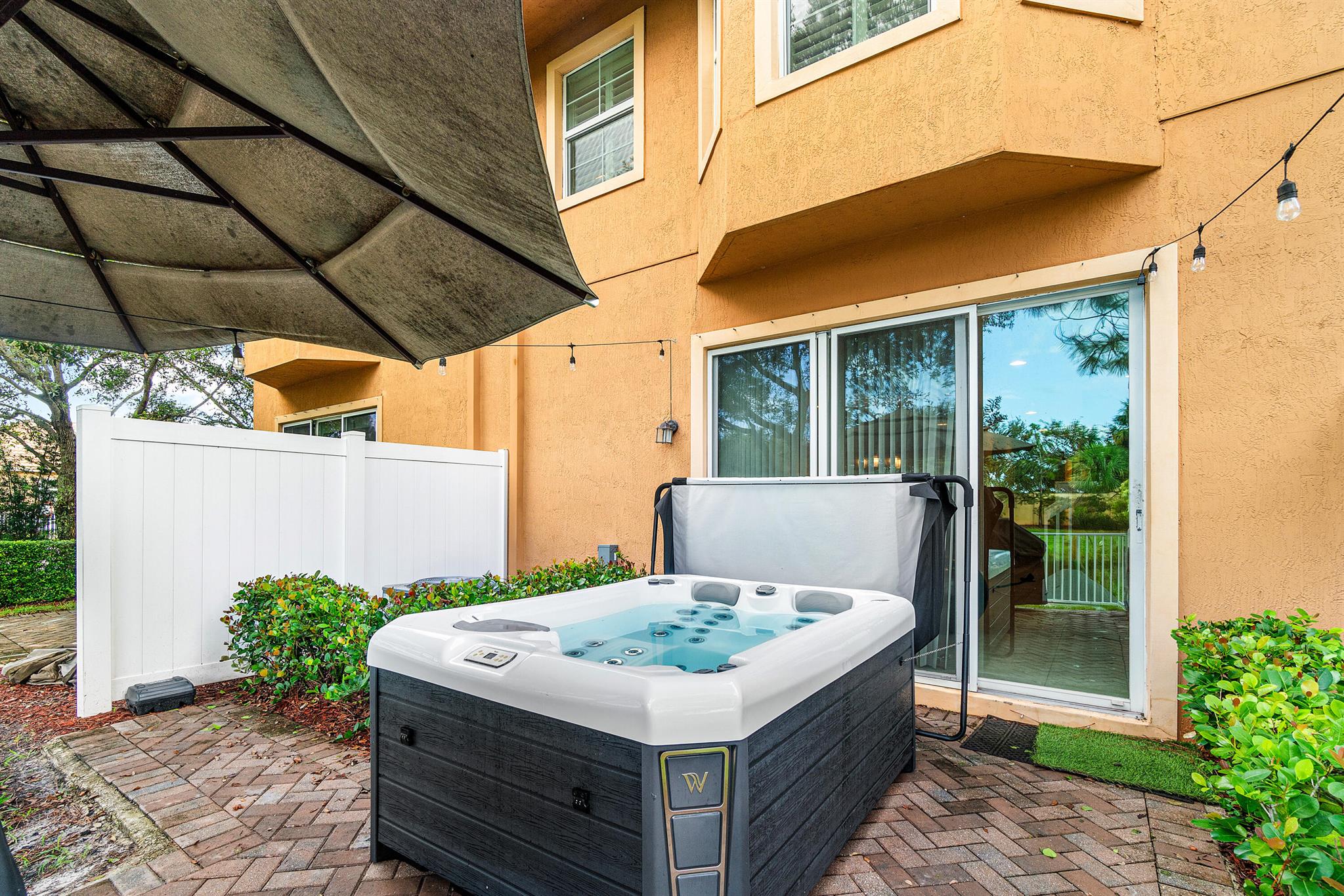 COLONY RESERVE AT LAKE WO - Residential