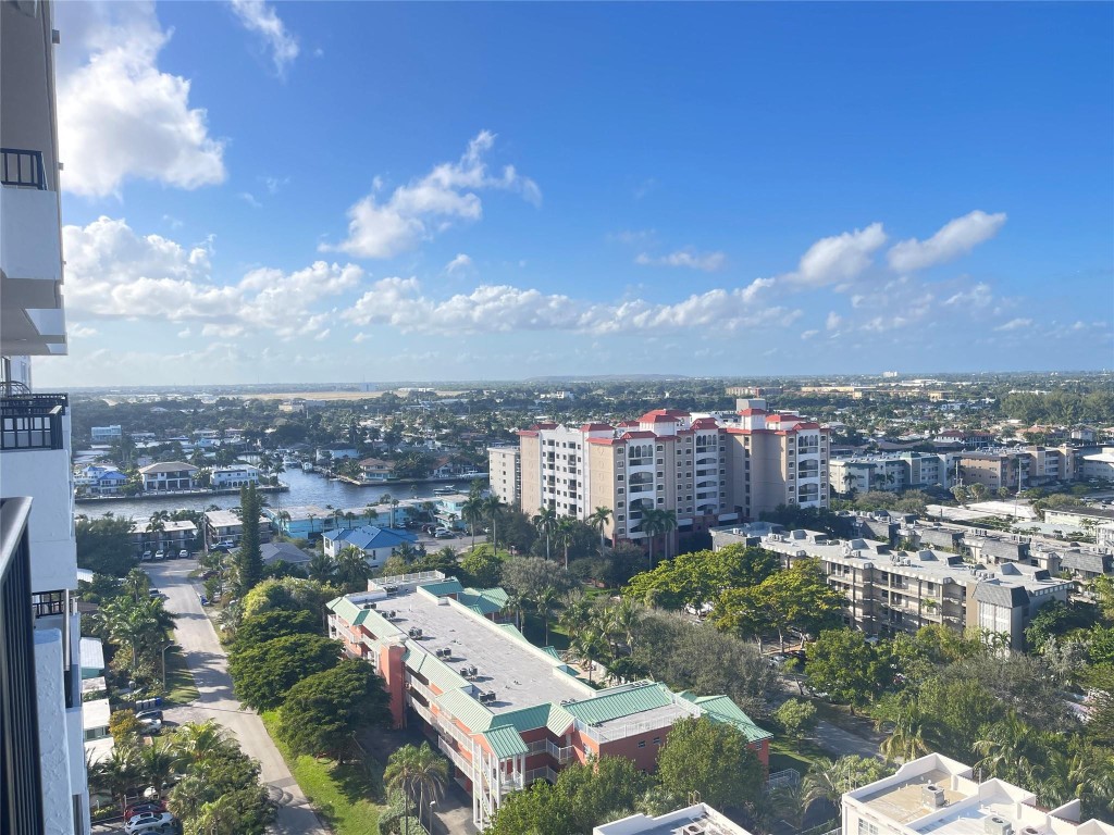 531 N Ocean Boulevard 1809