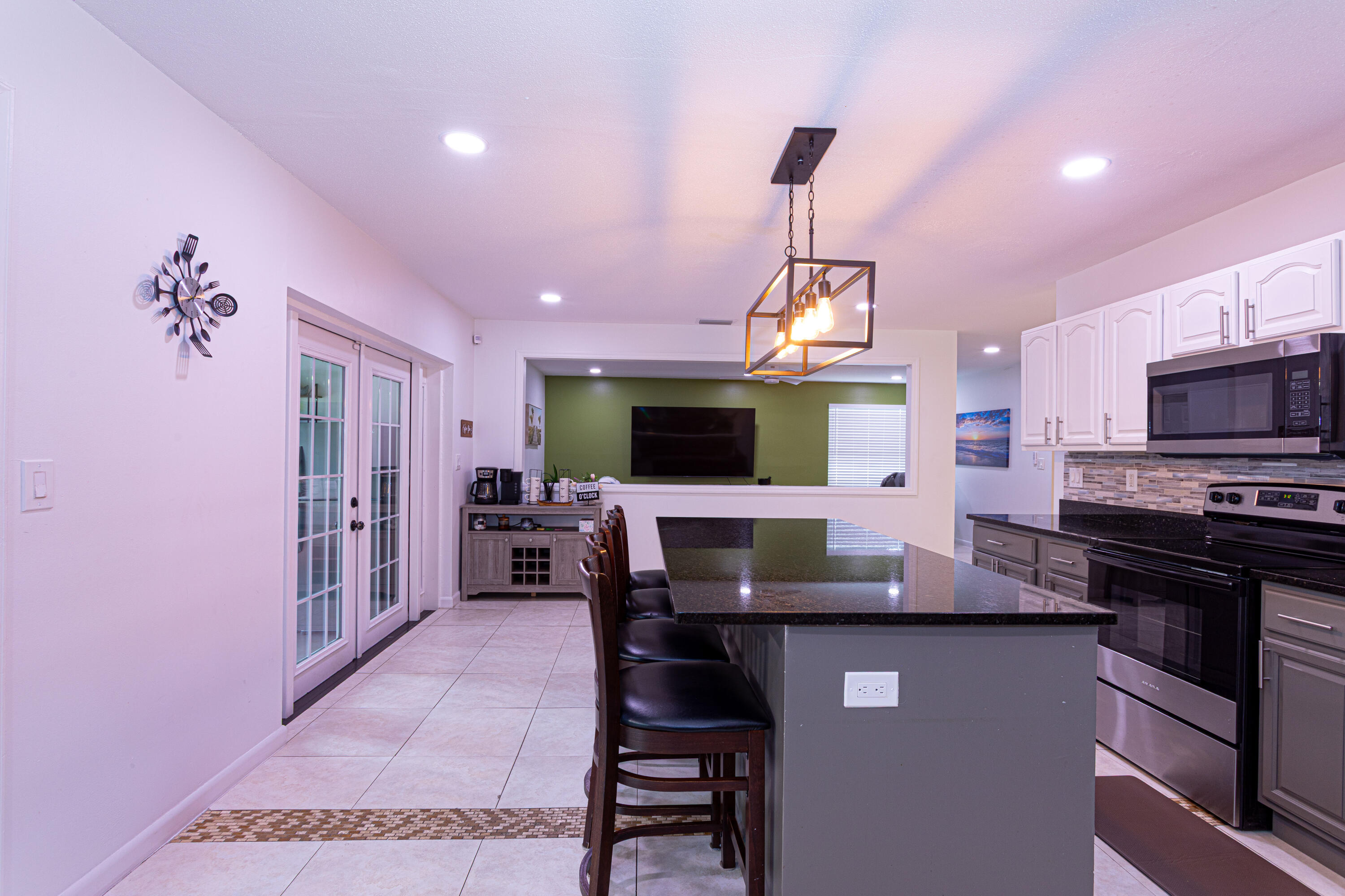 WYNNEWOOD ACRES 6 - Residential