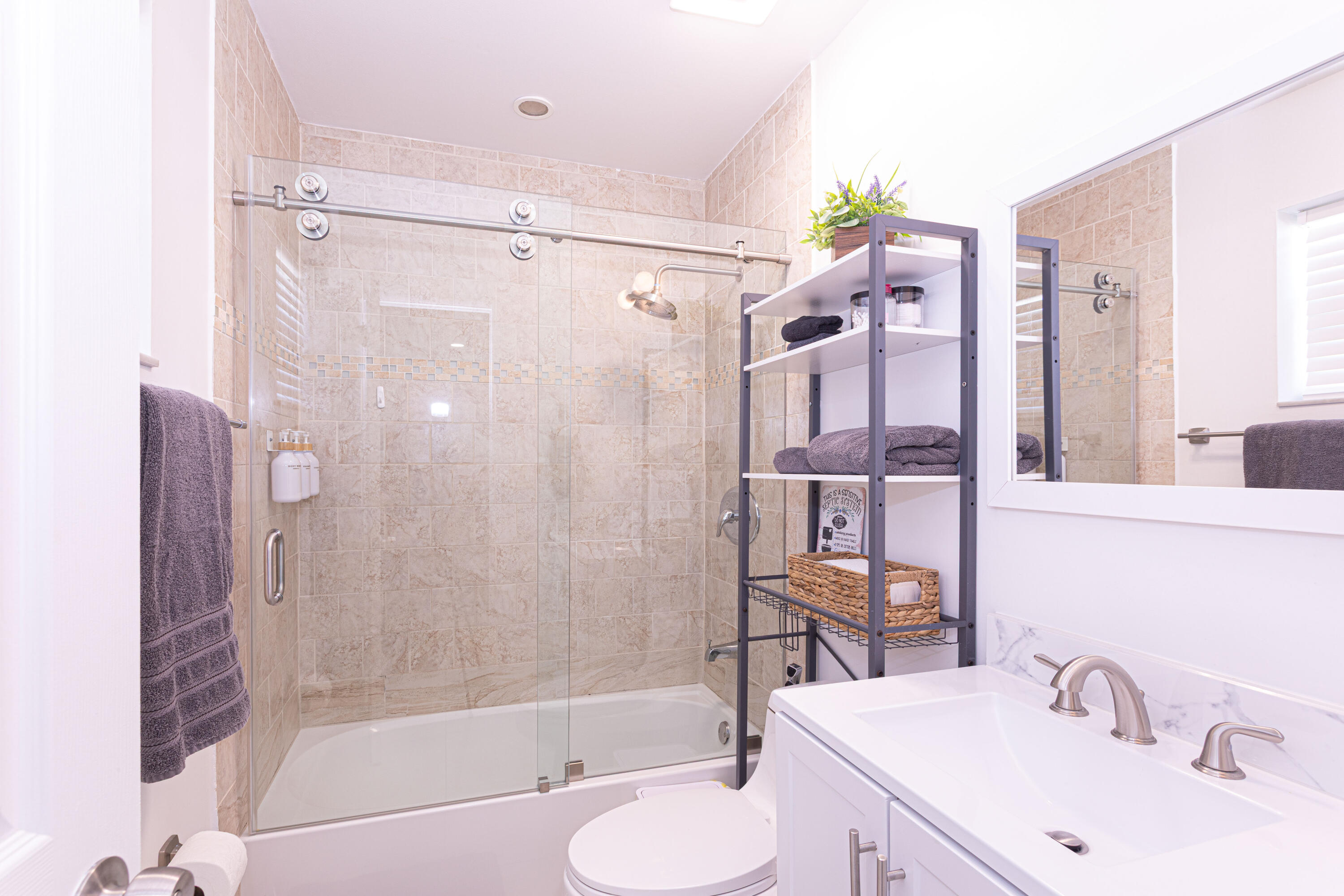 WYNNEWOOD ACRES 6 - Residential