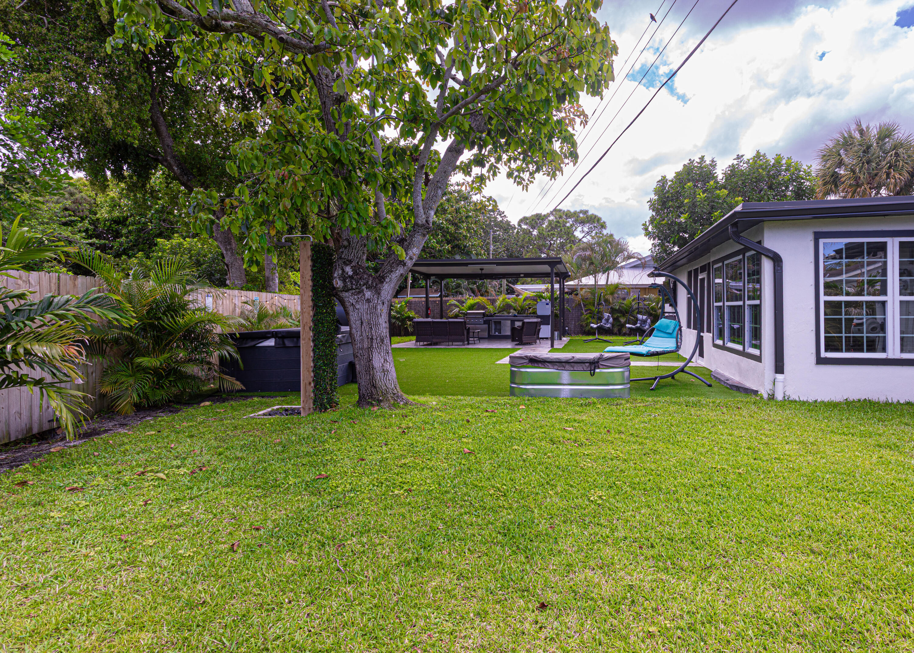 WYNNEWOOD ACRES 6 - Residential