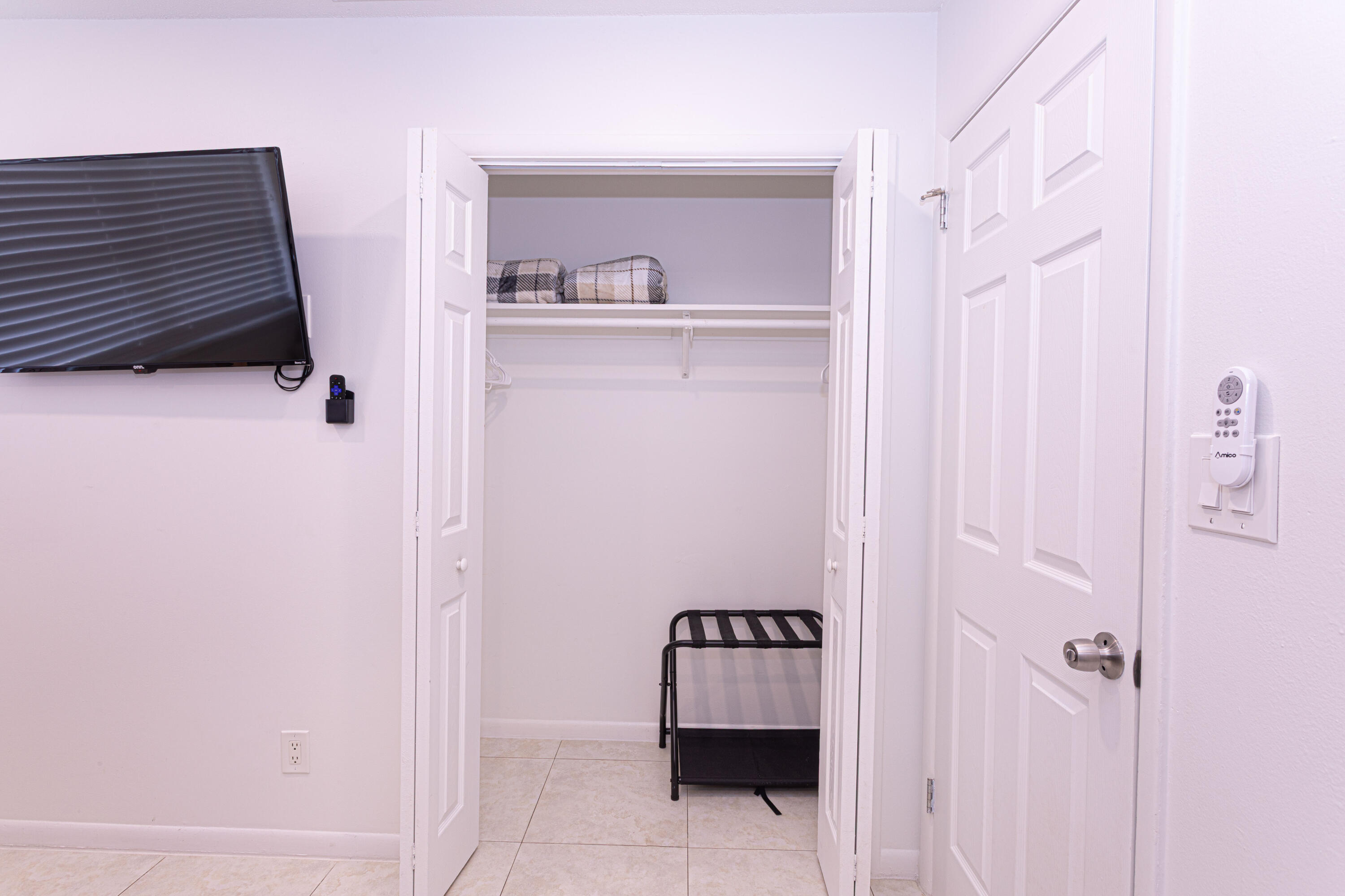 WYNNEWOOD ACRES 6 - Residential