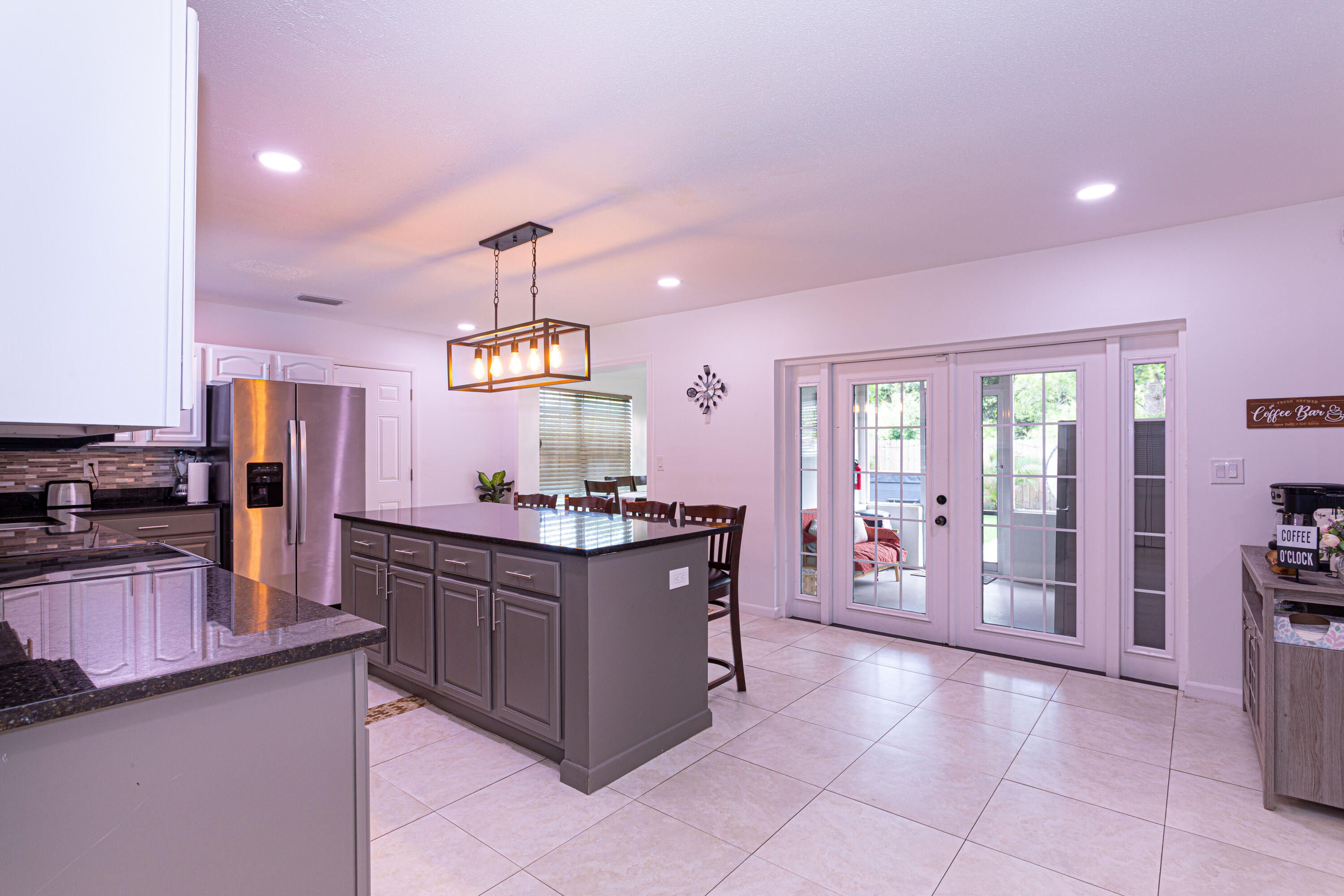 WYNNEWOOD ACRES 6 - Residential