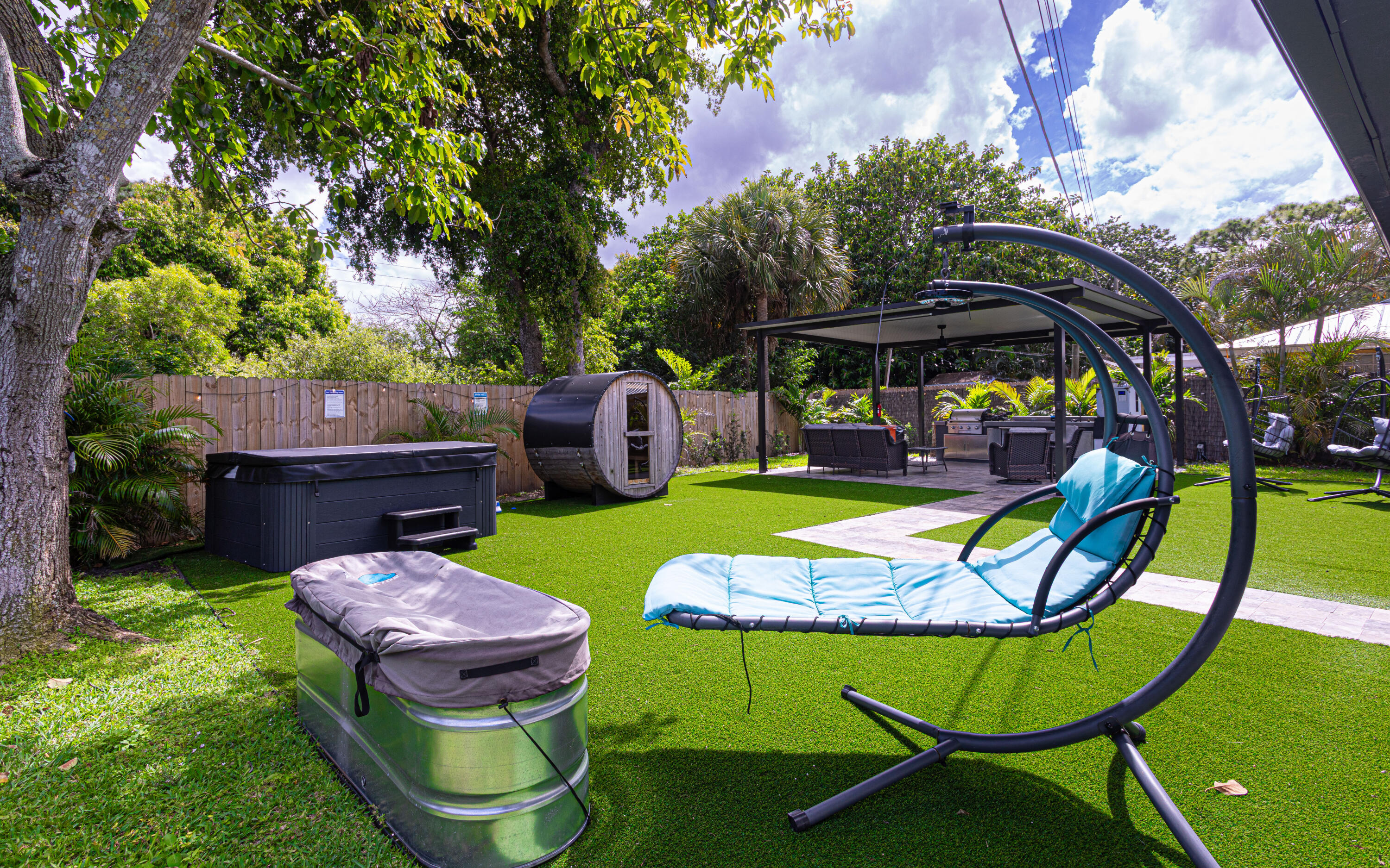 WYNNEWOOD ACRES 6 - Residential