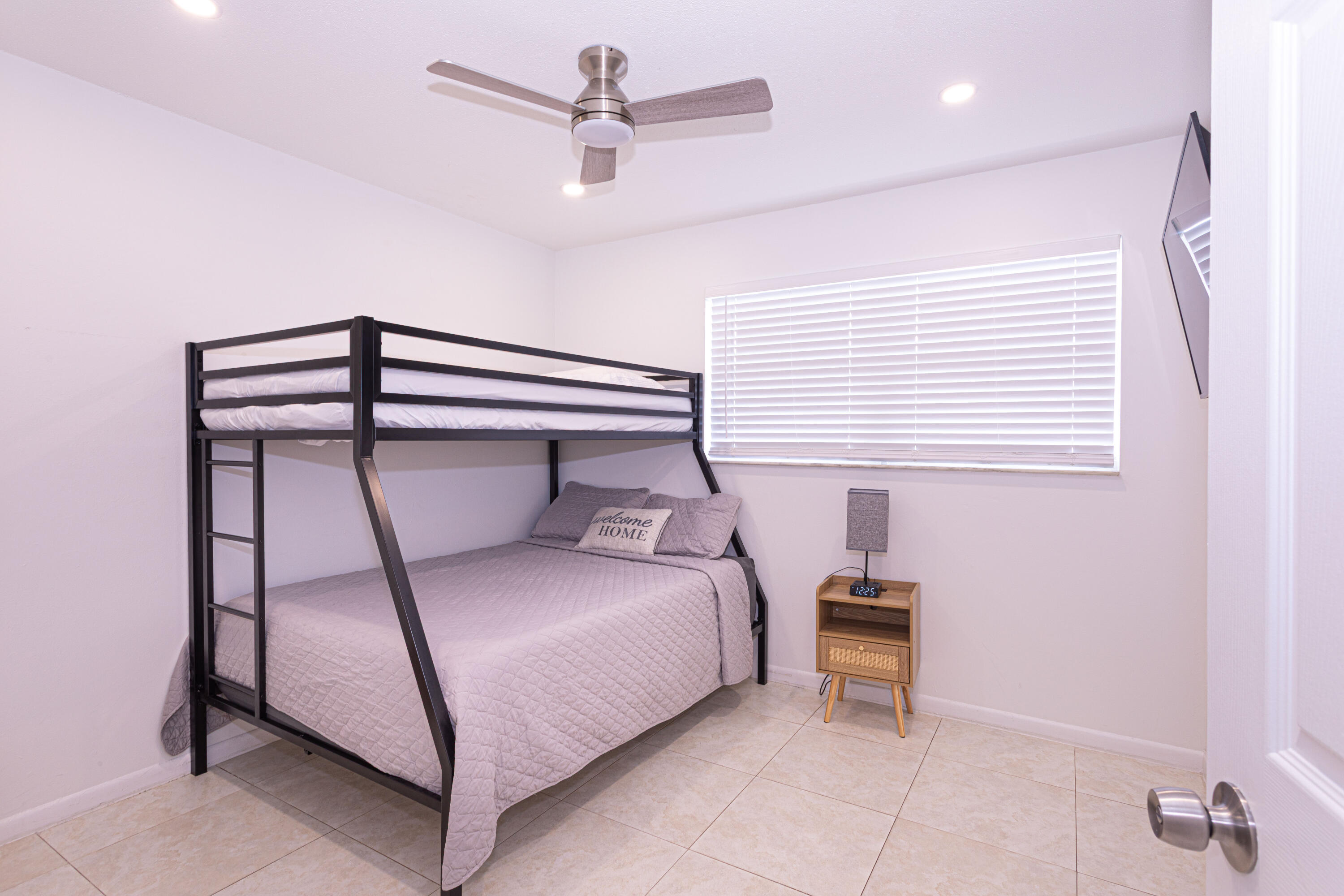 WYNNEWOOD ACRES 6 - Residential