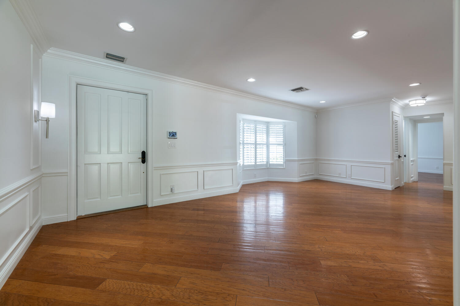 EL ENCANTO - Residential