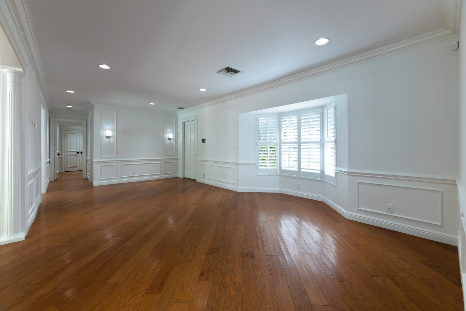 EL ENCANTO - Residential