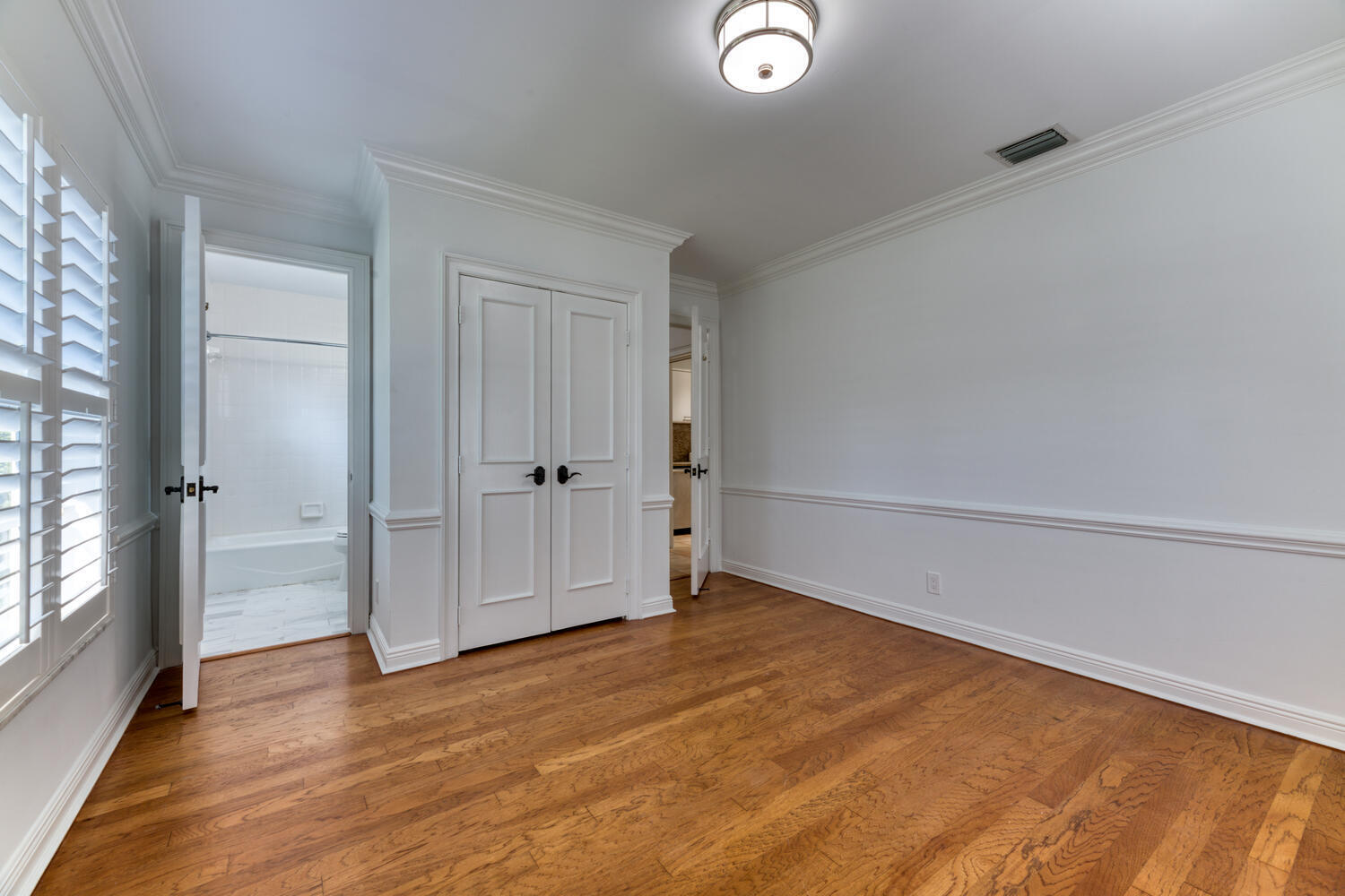 EL ENCANTO - Residential