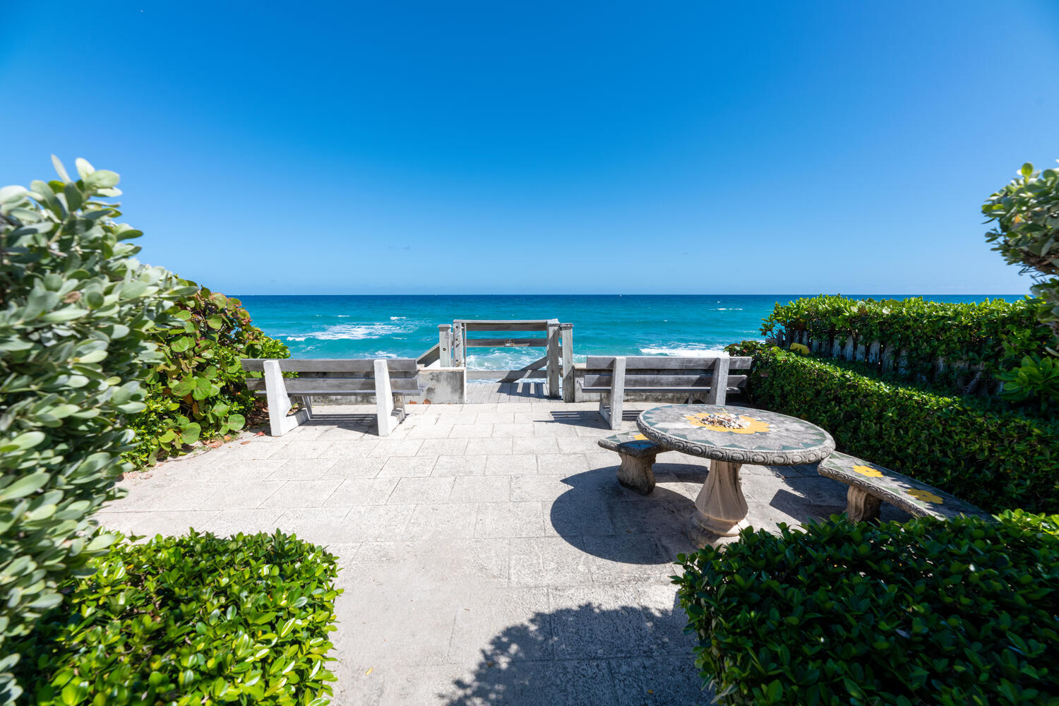 EL ENCANTO - Residential