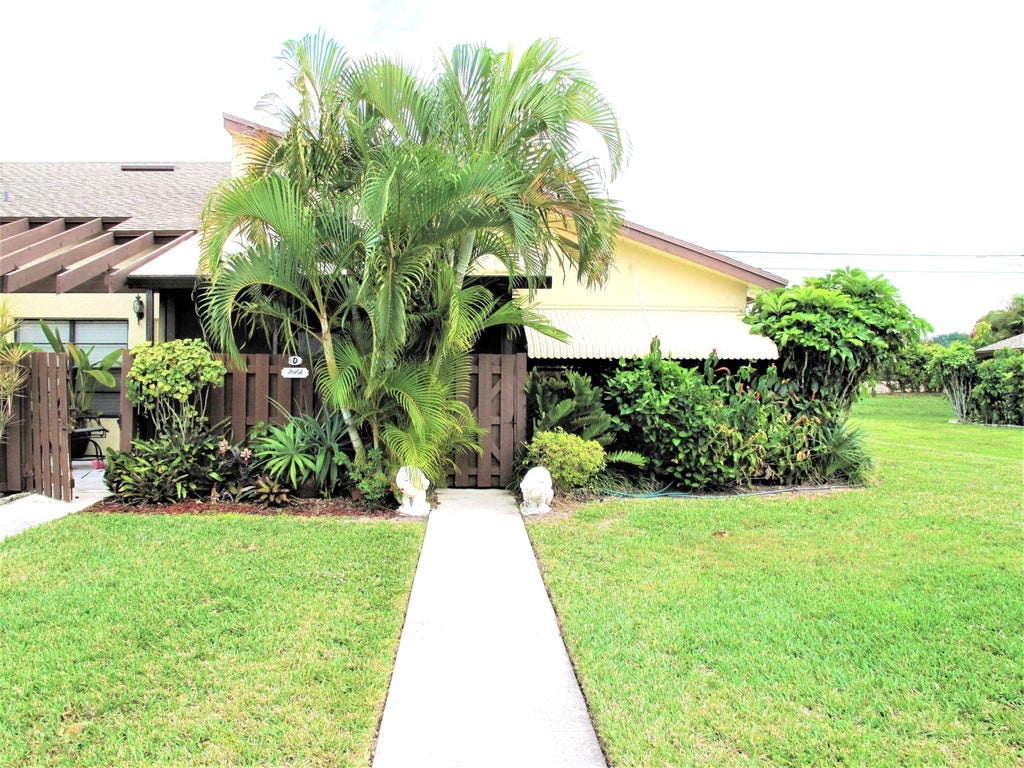 Photo of 5031 NESTING Way #D, Delray Beach, FL 33484 (MLS # B26080560)