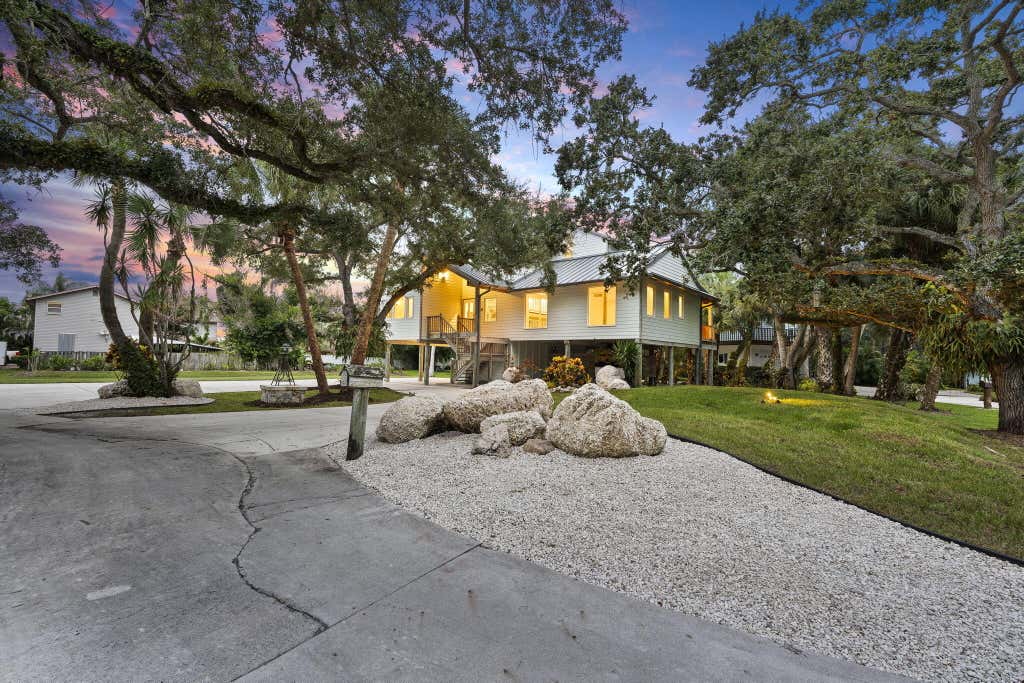 Photo of 2511 Lightlewood Lane, Fort Pierce, FL 34946 (MLS # B26063249)