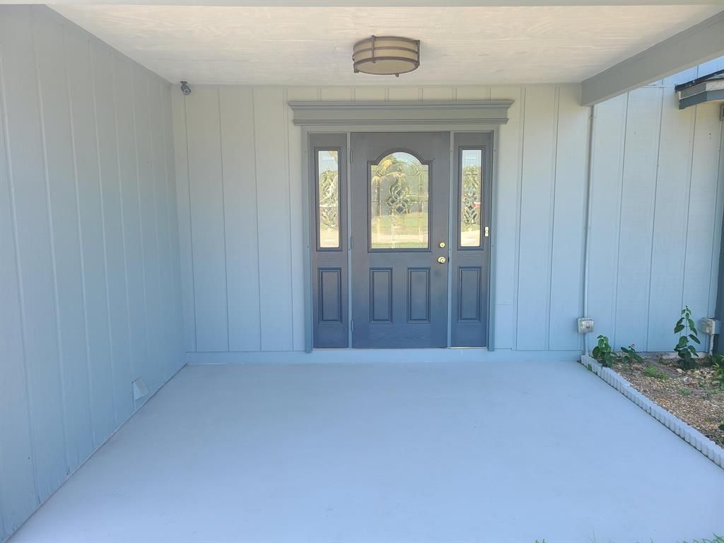 Photo of 115 U Vista Court, Fort Pierce, FL 34947 (MLS # R10882433)