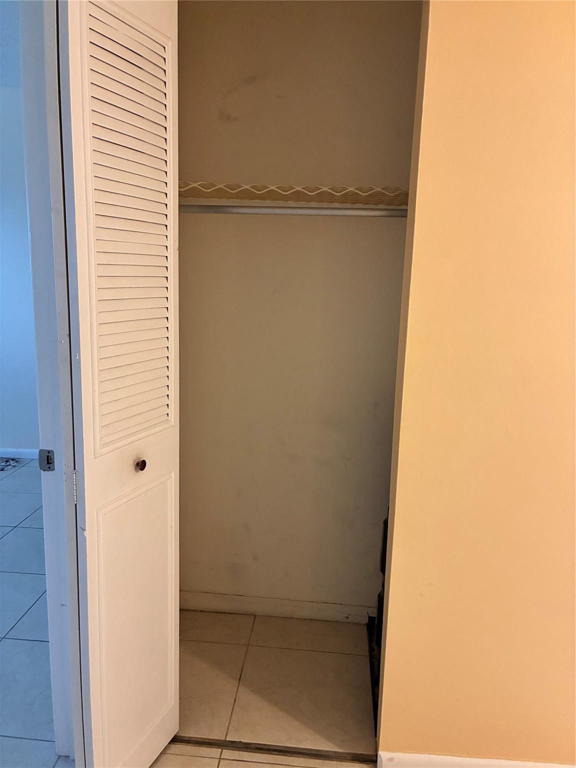 Barcelona Condo North - Residential Lease