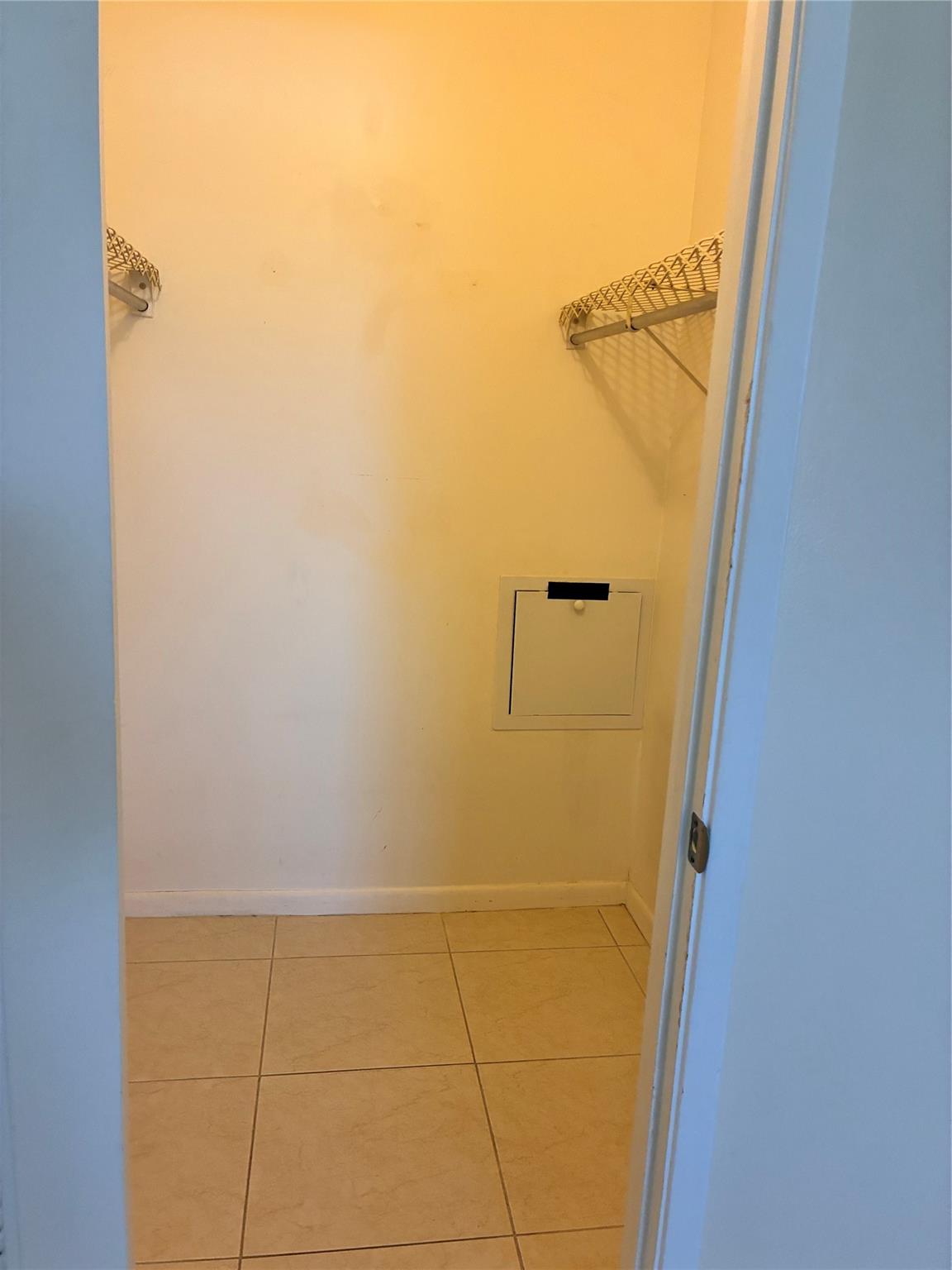 Barcelona Condo North - Residential Lease