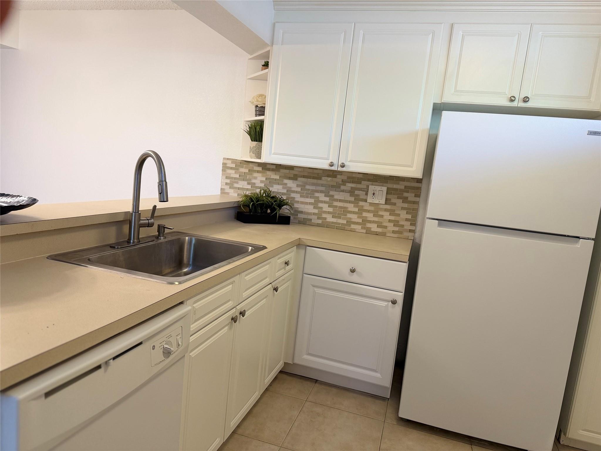 Boca Rio North Repl - Residential Lease