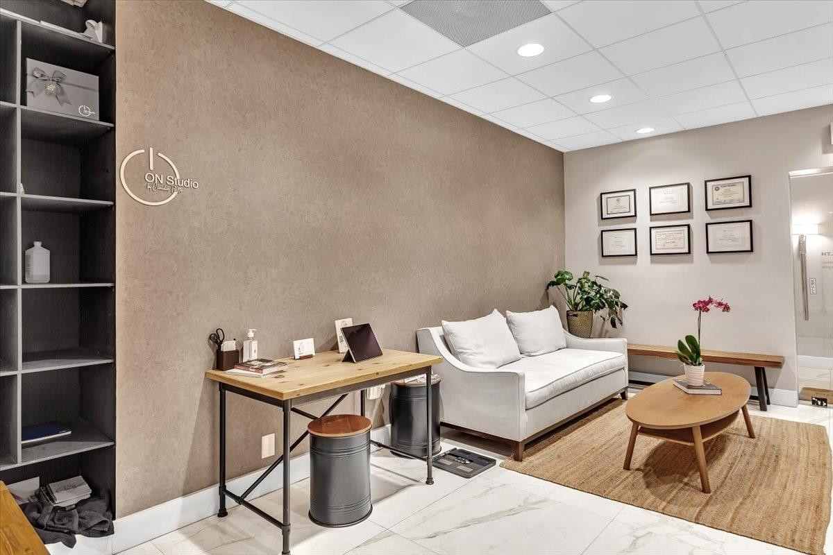 Racquet Club @ Bonaventur - Residential