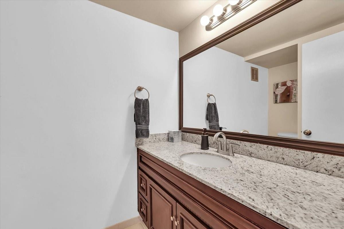 Racquet Club @ Bonaventur - Residential