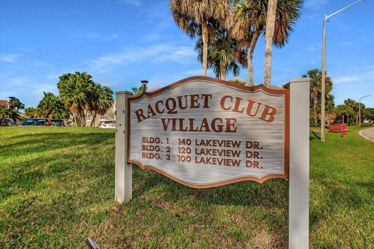 Racquet Club @ Bonaventur - Residential