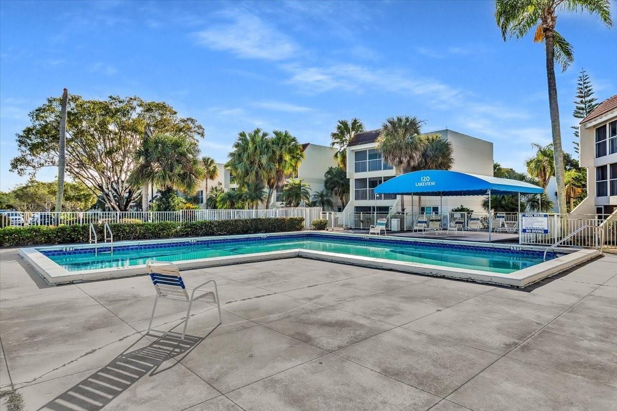 Racquet Club @ Bonaventur - Residential