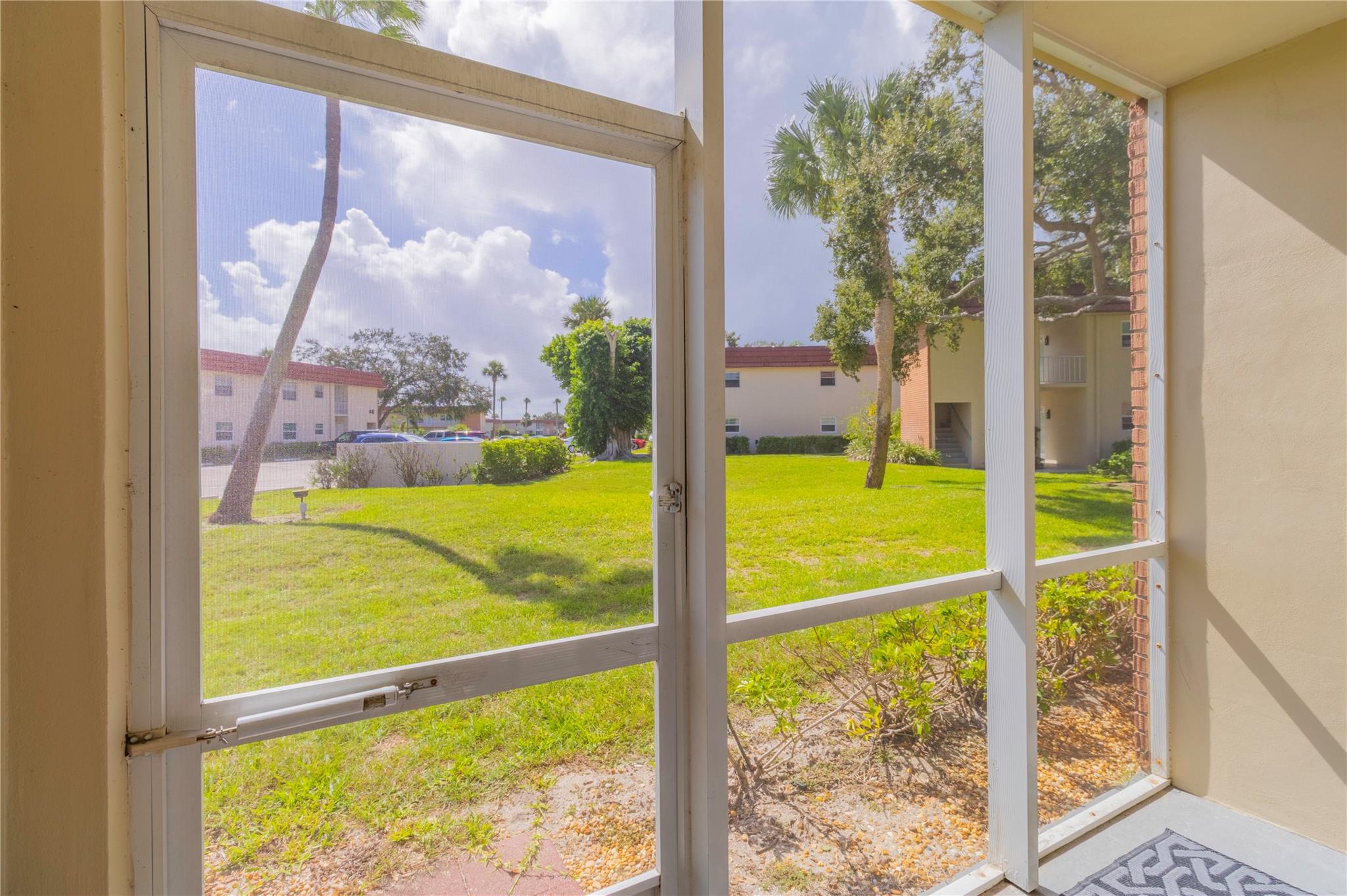 Vista Royale - Residential