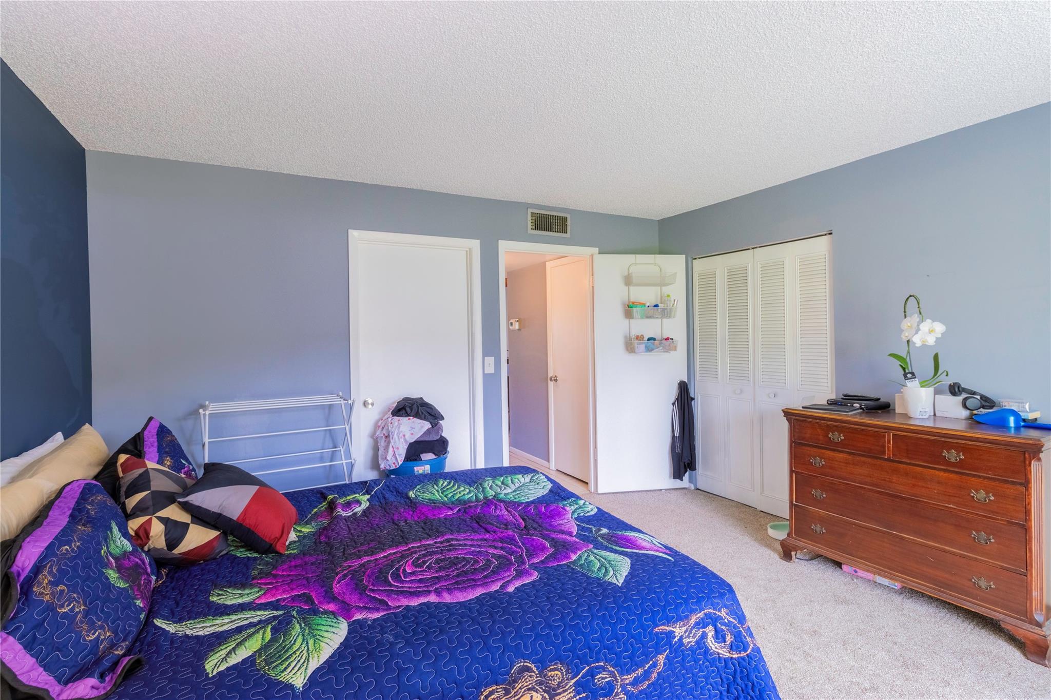 Vista Royale - Residential