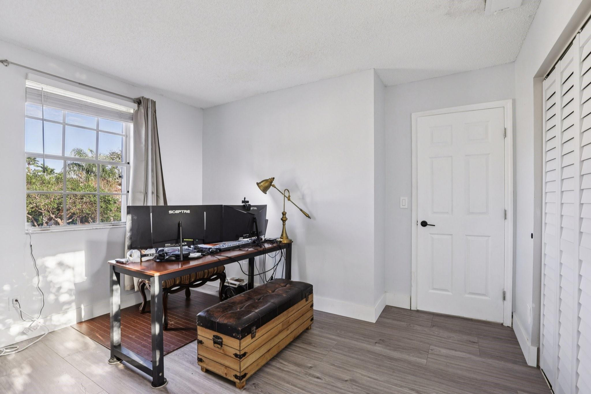 Sector 5 Prcl 21/22 137-4 - Residential