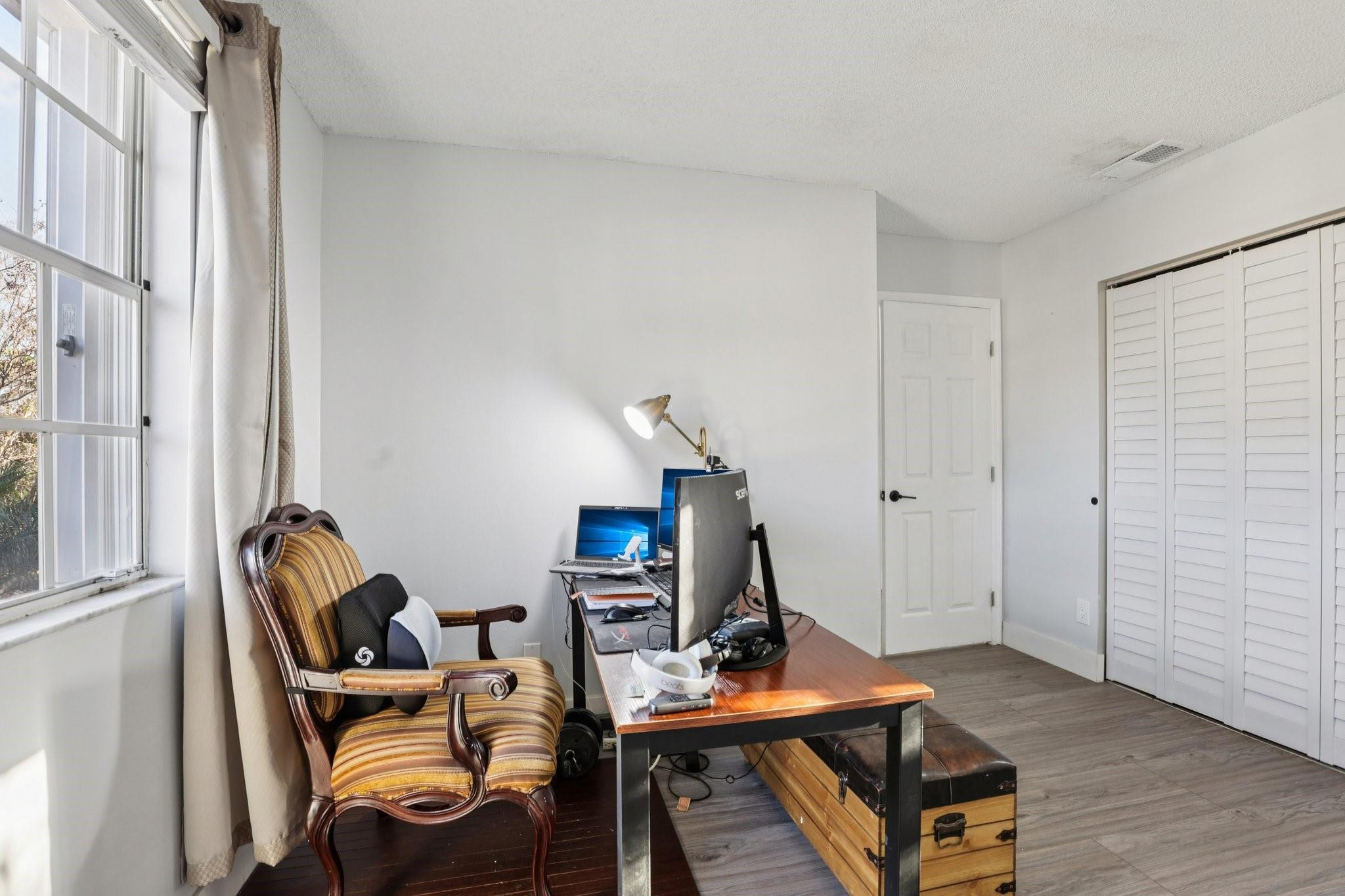 Sector 5 Prcl 21/22 137-4 - Residential