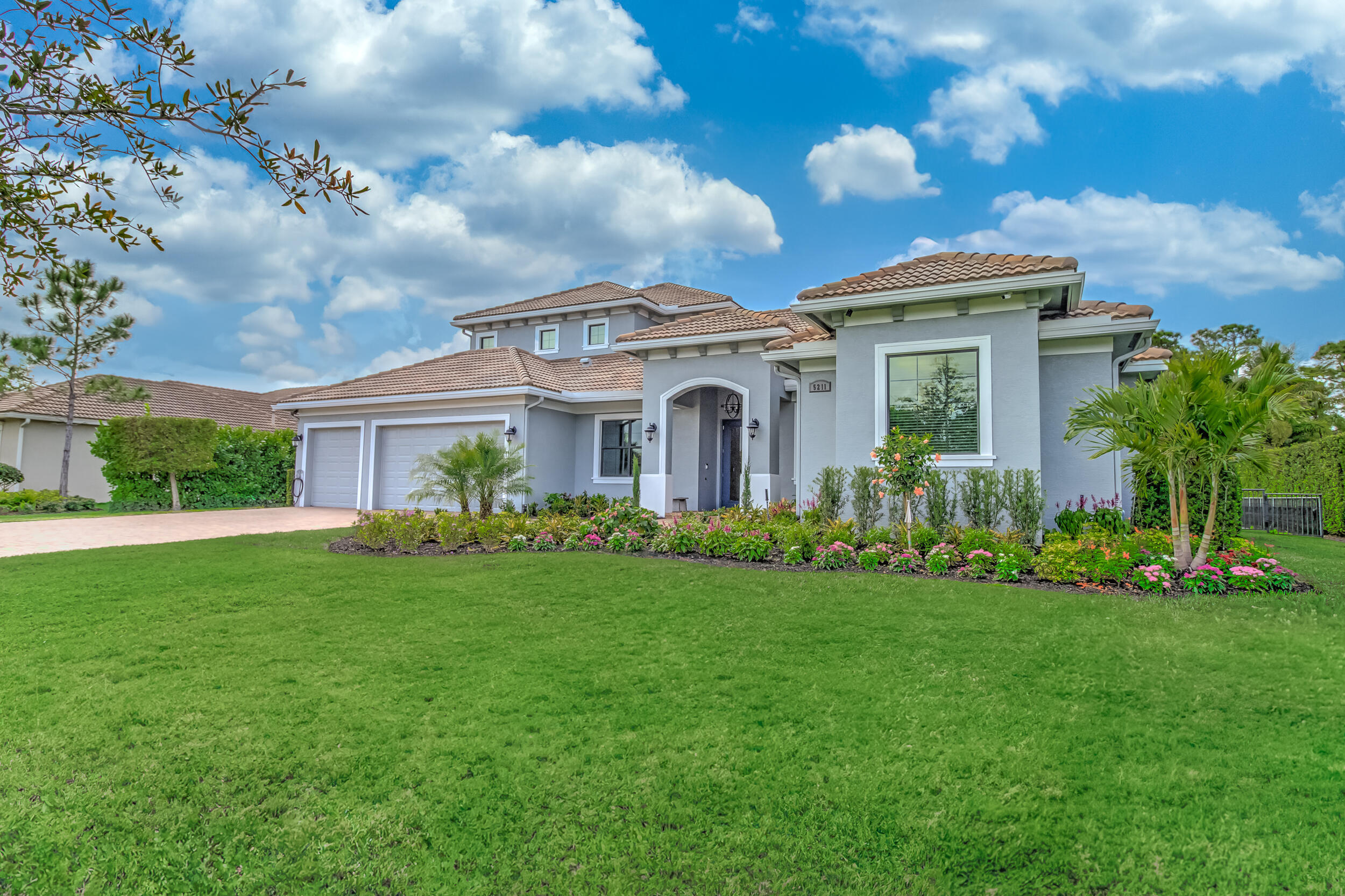 TUSCAWILLA (AKA CANOPY CREEK) - Residential