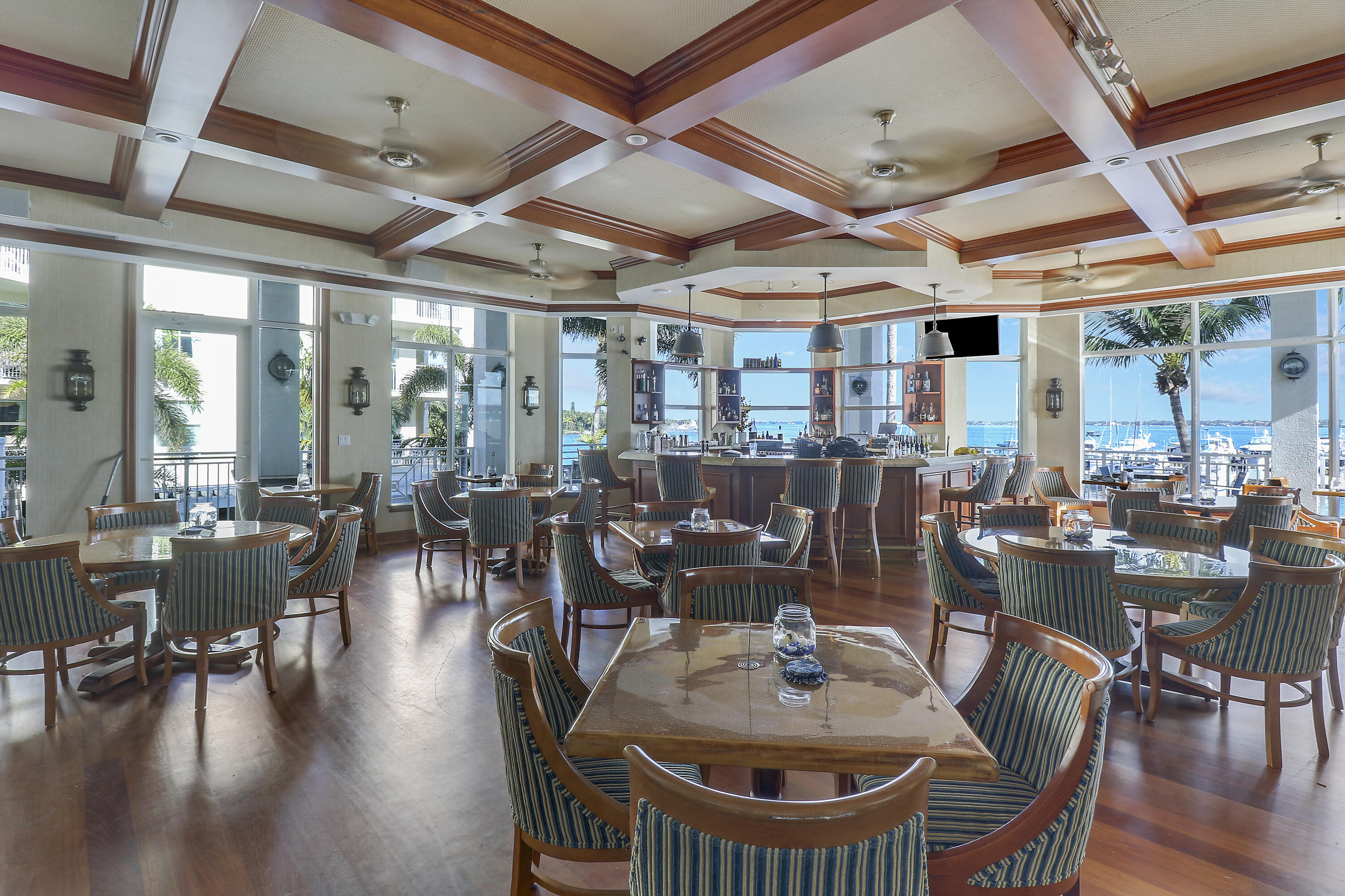 HARBORAGE YACHT CONDO - Residential Lease