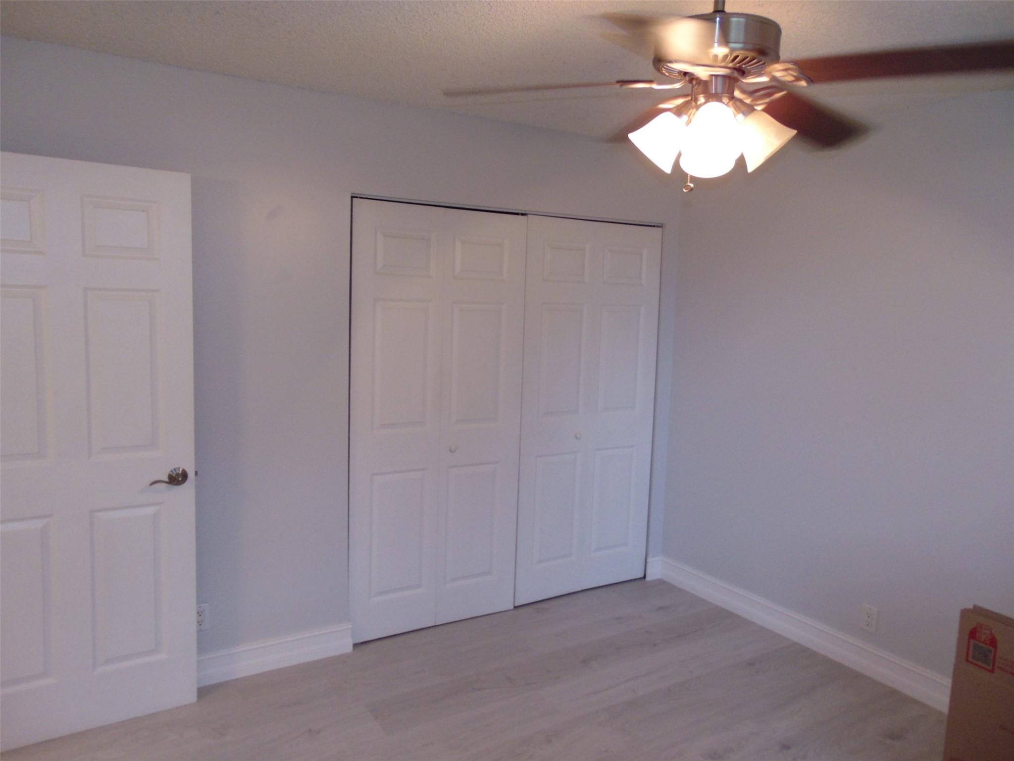 PALM SPRINGS 2 - Residential