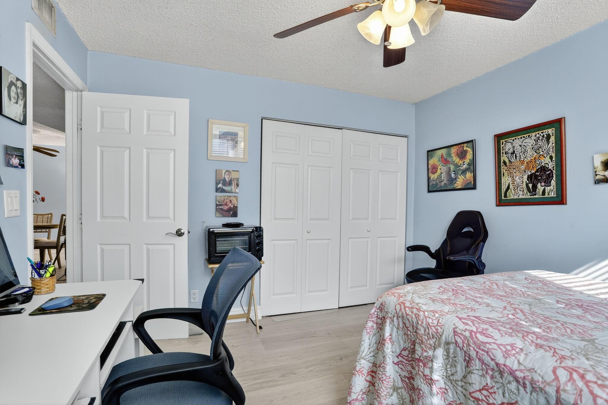 PALM SPRINGS 2 - Residential