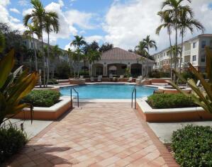9833 Baywinds 7107 Drive 7107