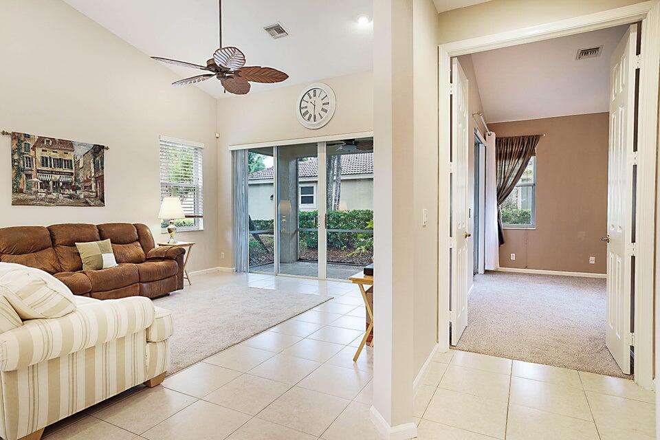 CASTLE PINES - Residential