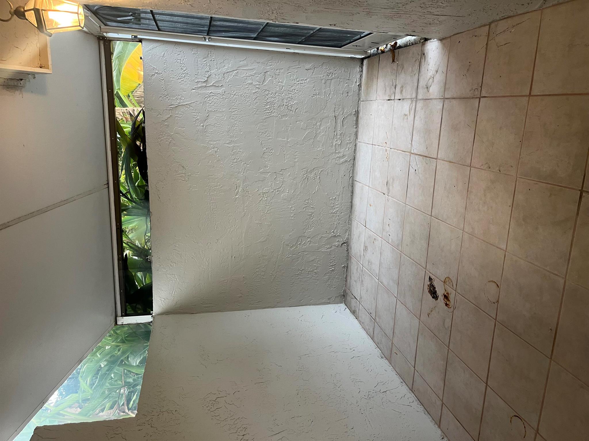 CASTEL GARDENS - Residential Lease