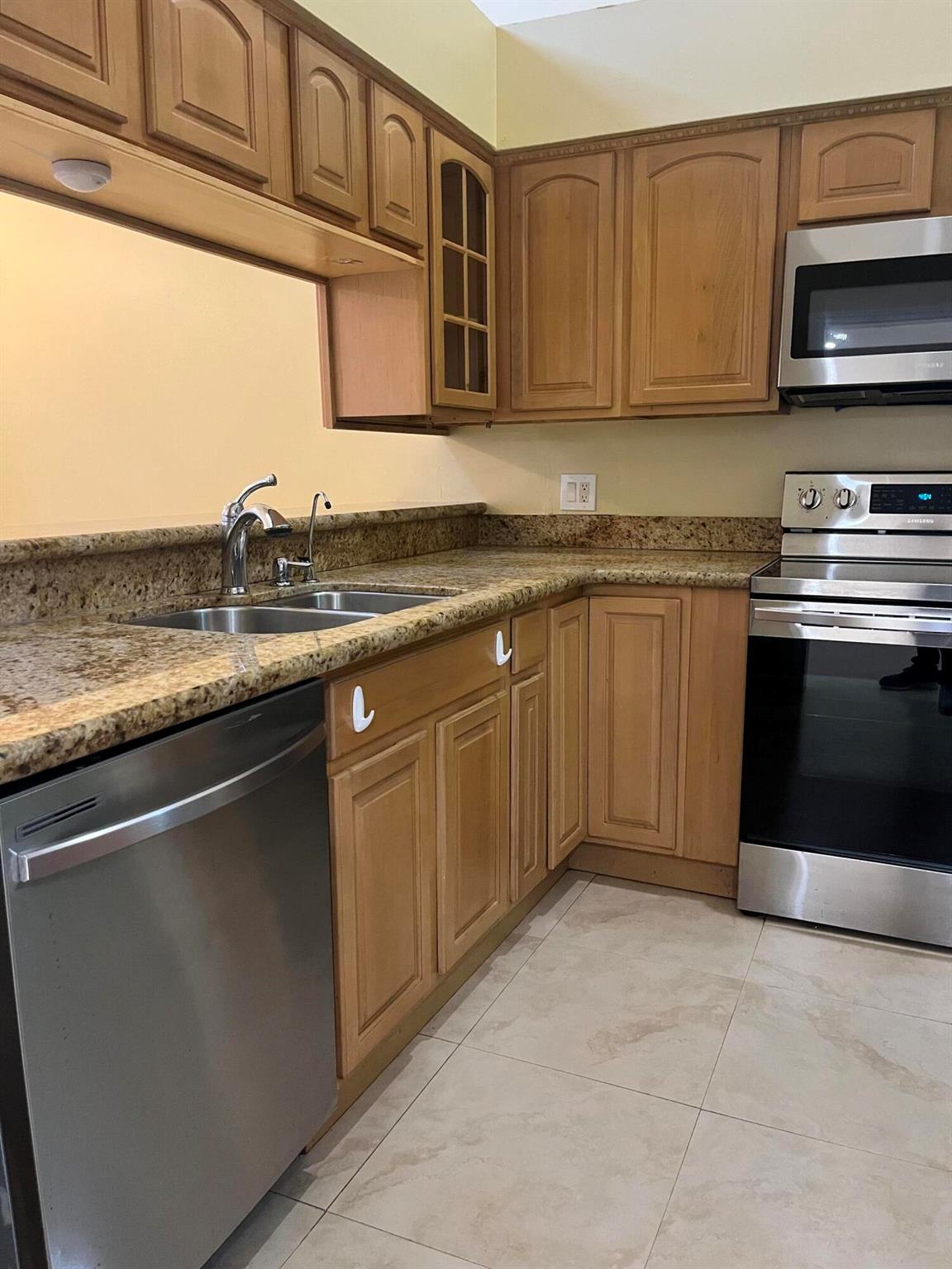 CASTEL GARDENS - Residential Lease