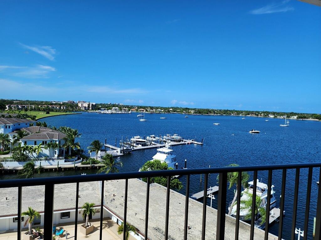 SEASONAL RENTAL AVAILABLE DECEMBER-APRIL! Waterfront condo, fully furnished and ready for a tenant! This lovely 2/2 condo has magnificent water views of the marina and the ocean! Conveniently located in Old Port Cove close to shopping, restaurants and 20 minutes to PBI.