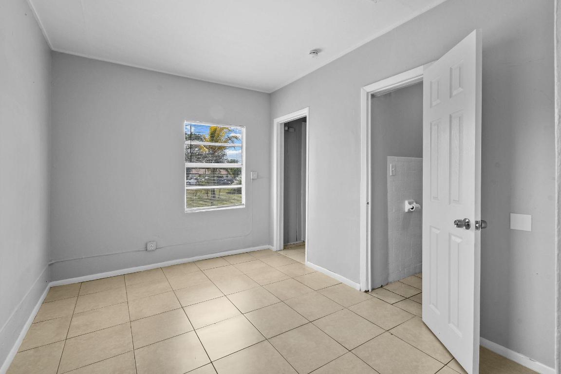 KELSEY CITY - Residential Income