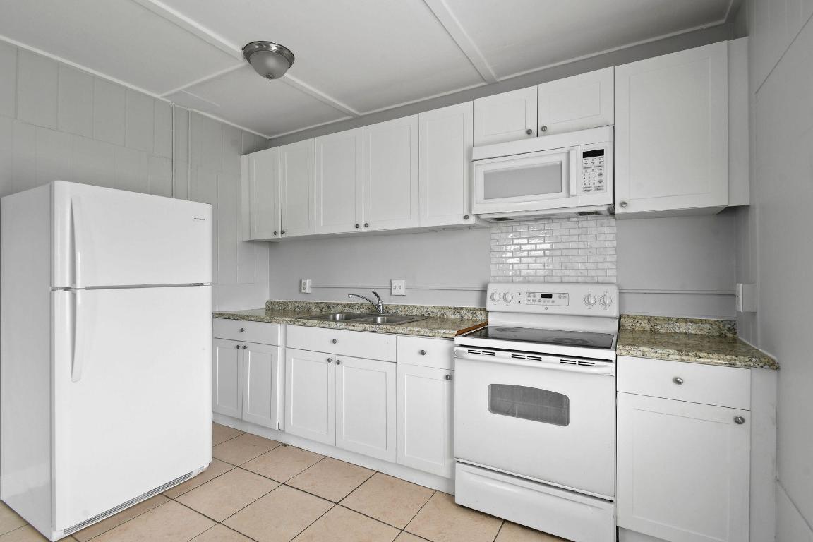 KELSEY CITY - Residential Income