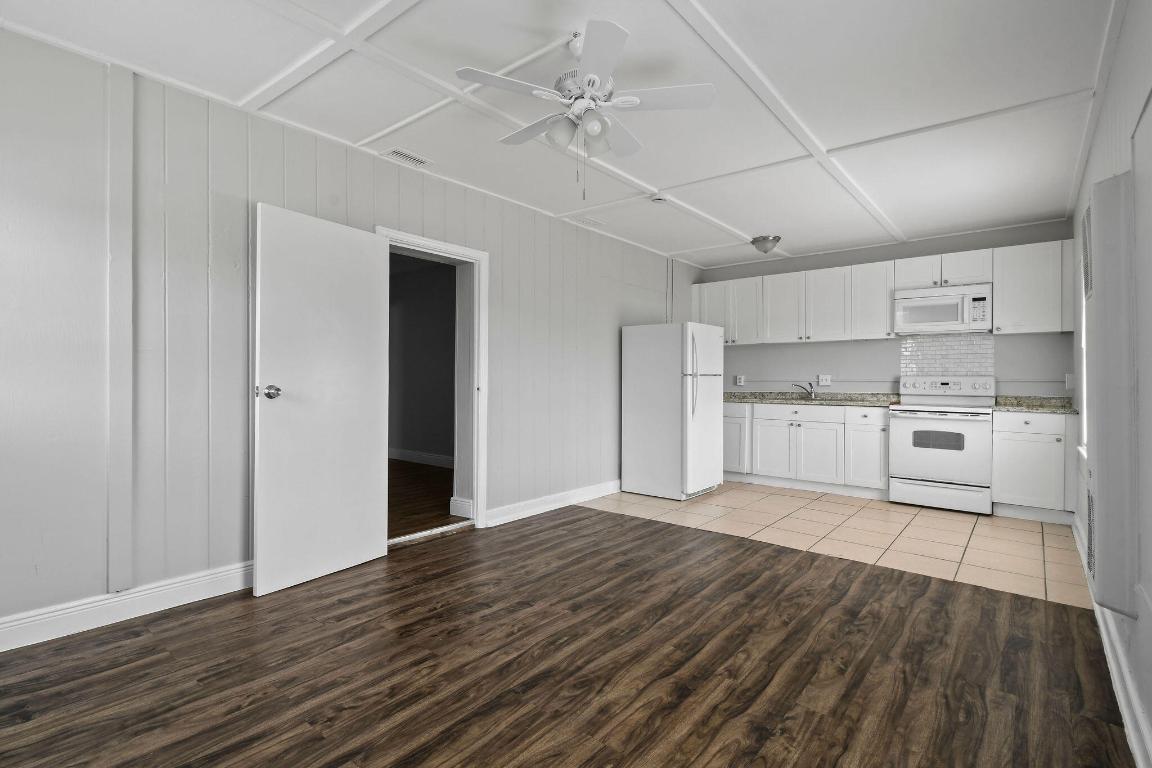 KELSEY CITY - Residential Income