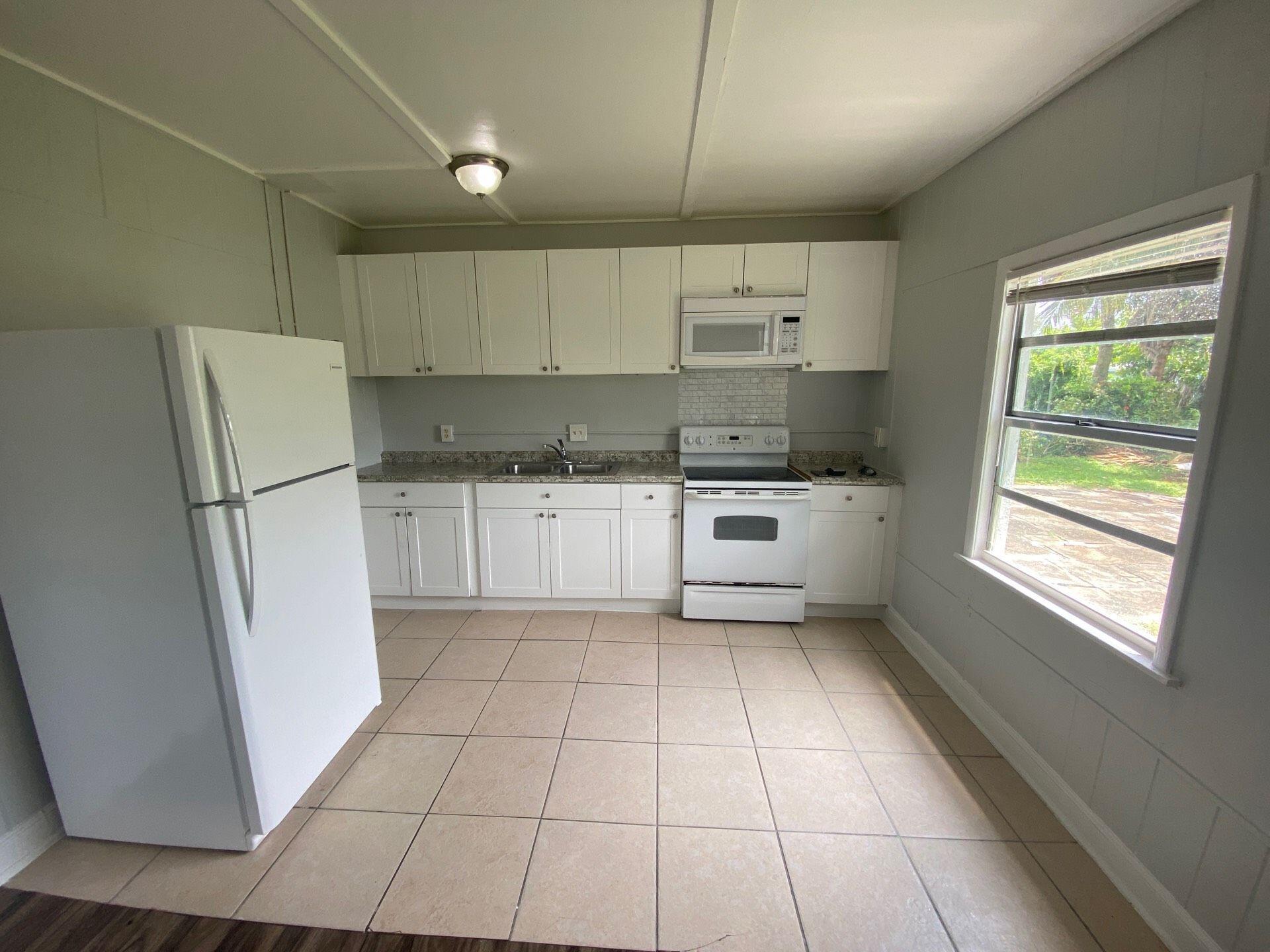 652 Bayberry Drive