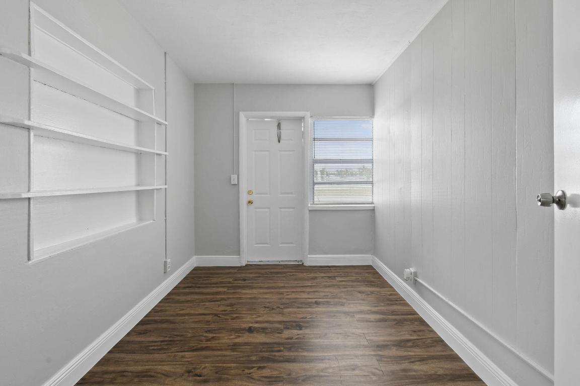 KELSEY CITY - Residential Income